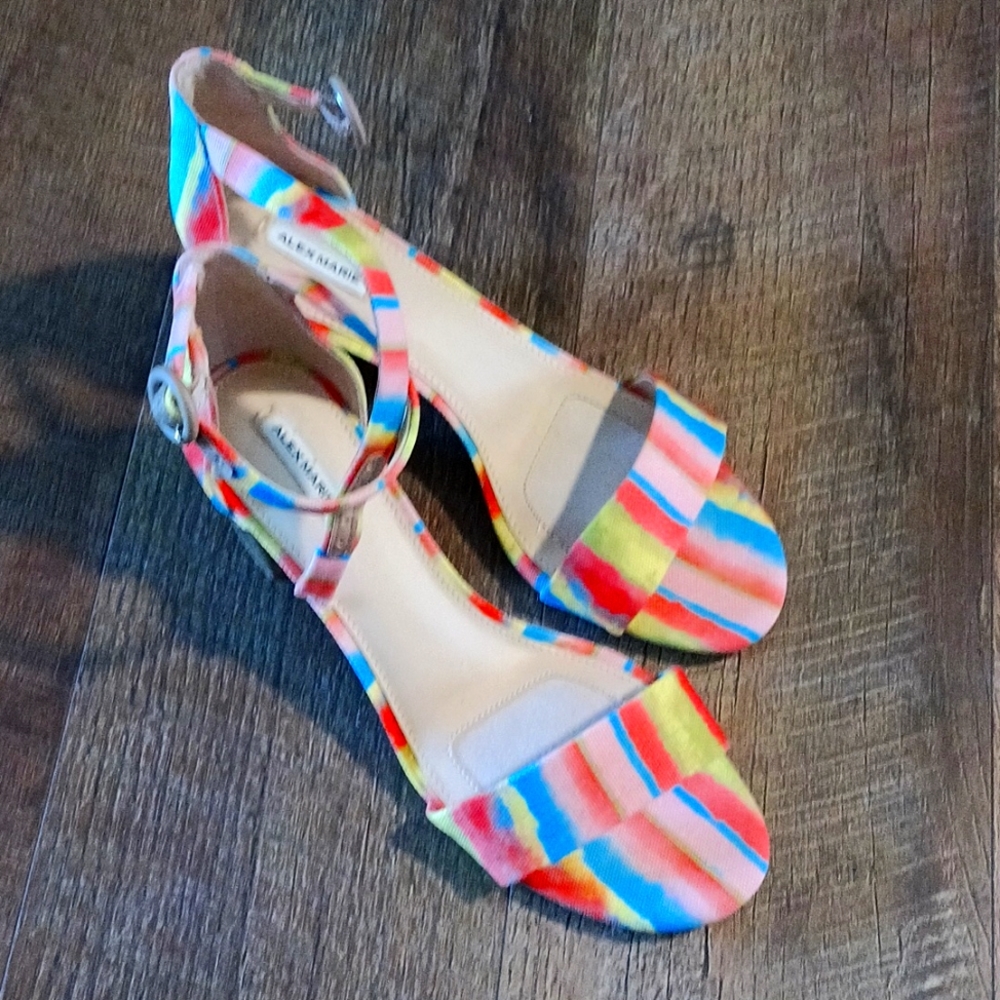 Alex Marie square heeled sandals❤️💙💛